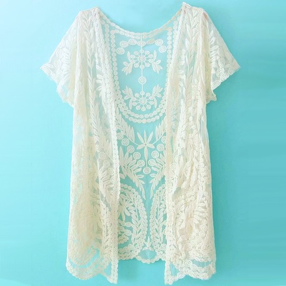 Unknown Tops - Short sleeved lace vest - like new condition!